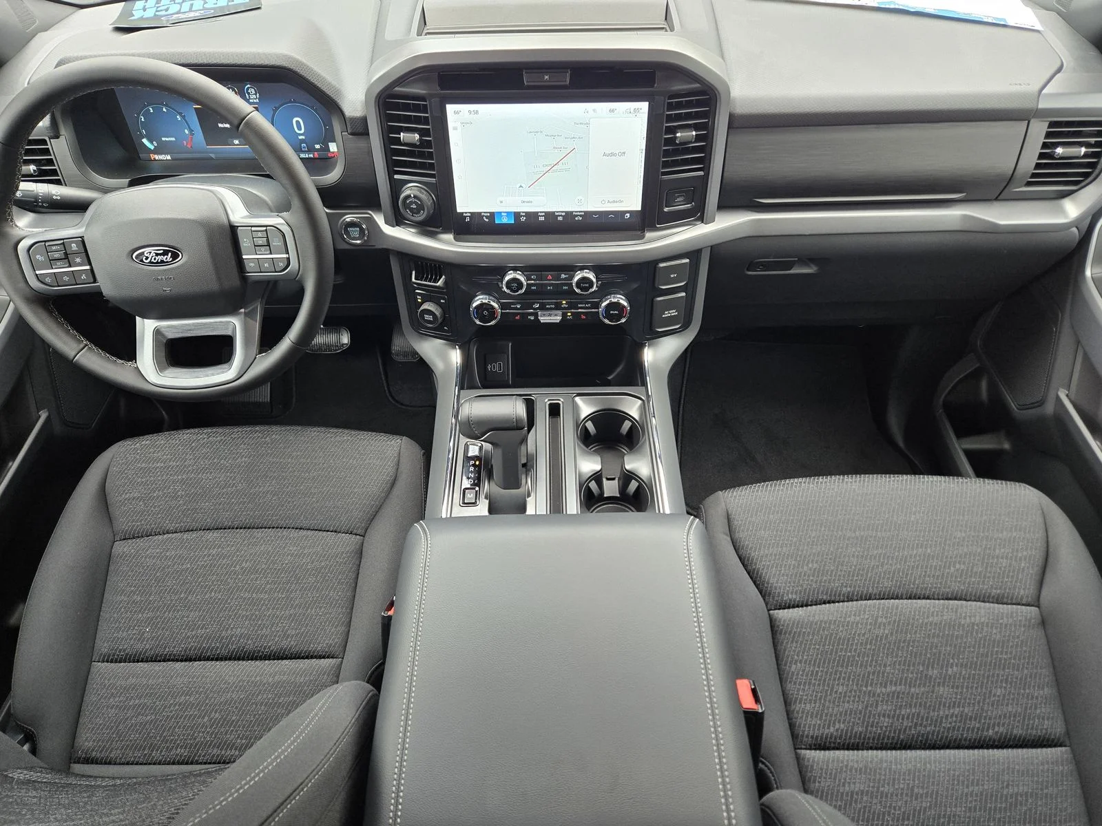 New 2026 Oxford White Ford XLT image 17
