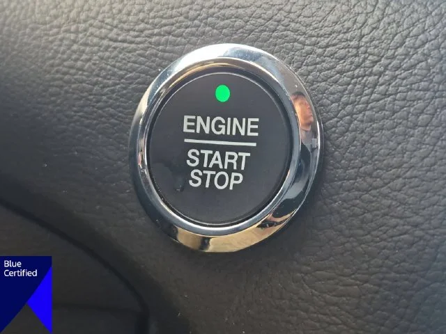 Used 2022 Gray Ford SE image 27
