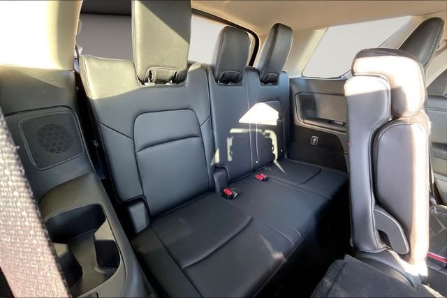 Used 2023 Gray Nissan Platinum image 26