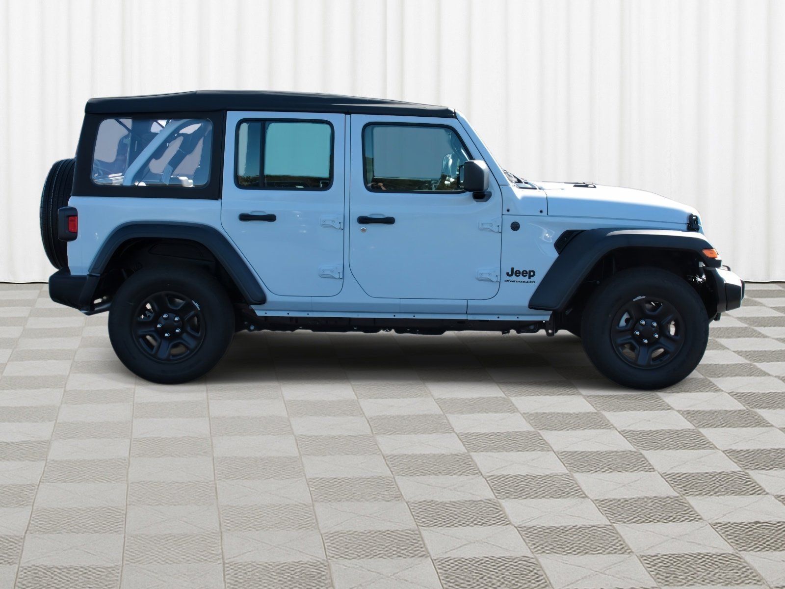 New 2026 Bright White Clear-Coat Exterior Paint Jeep Sport image 32
