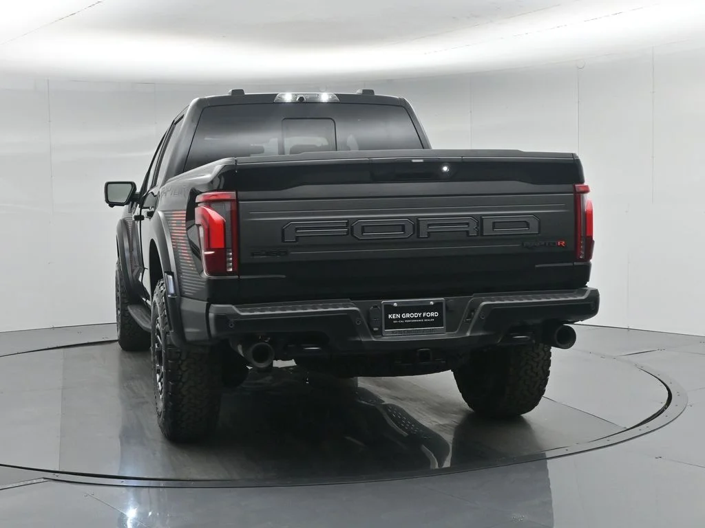 New 2026 Oxford White Ford Raptor image 30