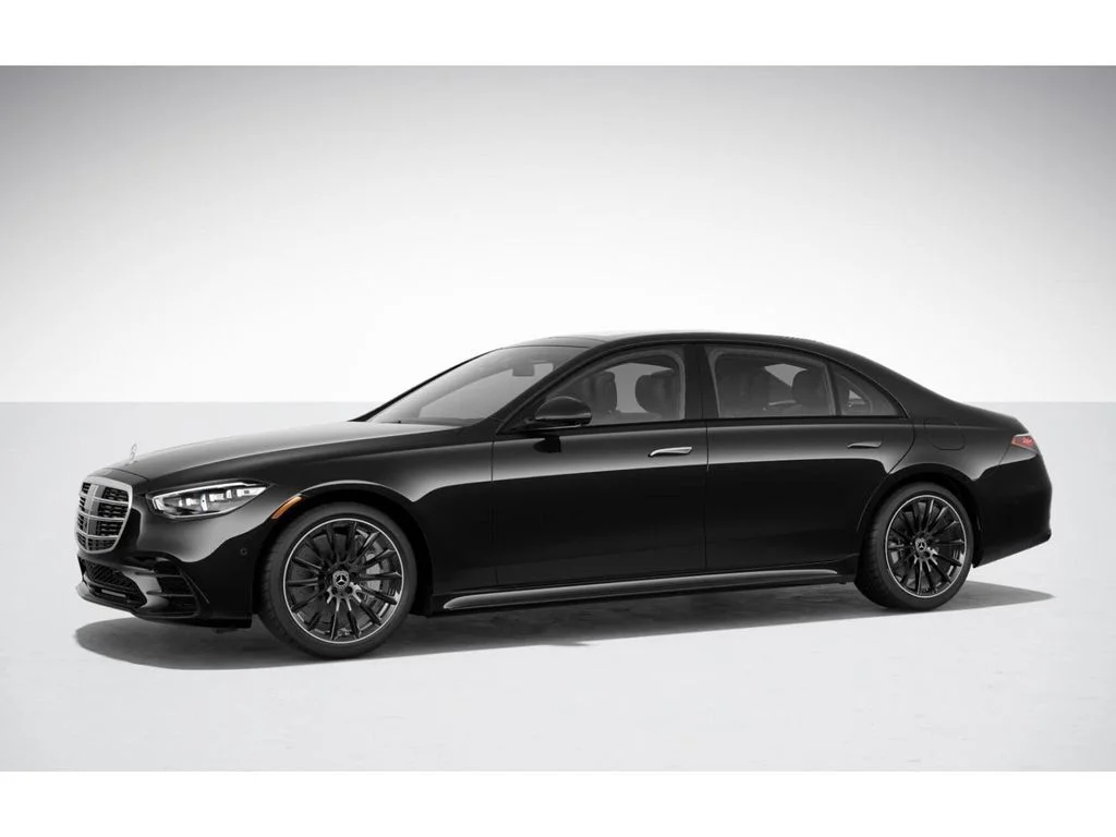 Used 2025 Black Mercedes-Benz S 580e image 37