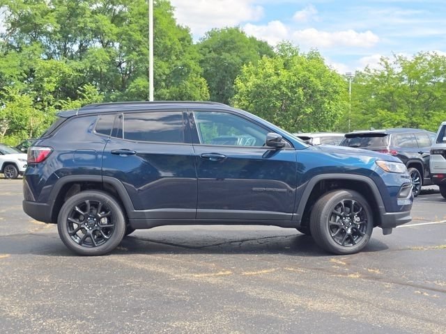 New 2026 Fathom Blue Pearl Coat Jeep Latitude image 26