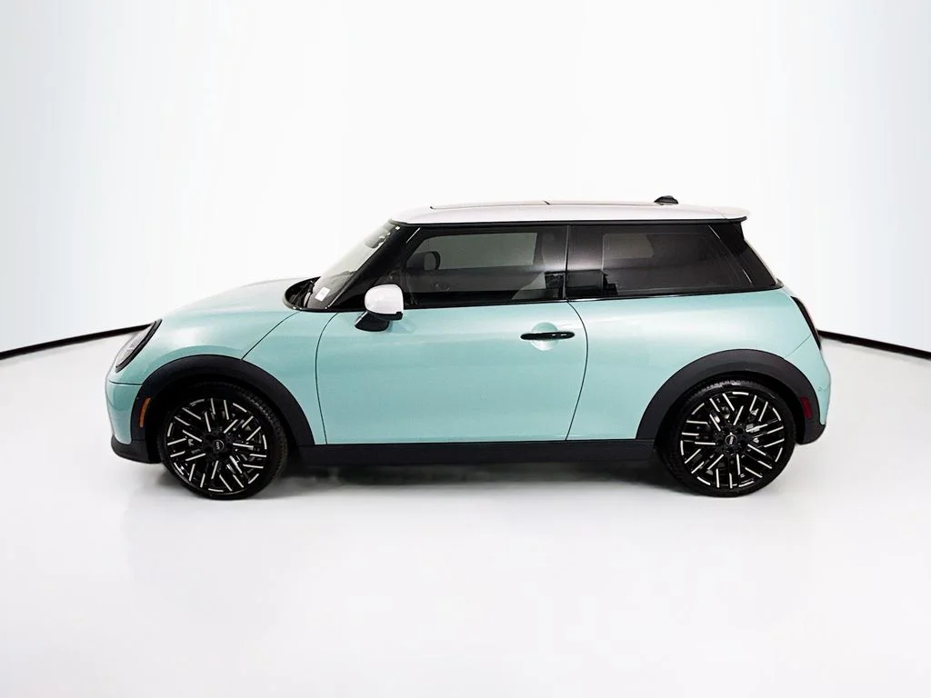 New 2026 Ocean Wave Green Metallic MINI Iconic image 8
