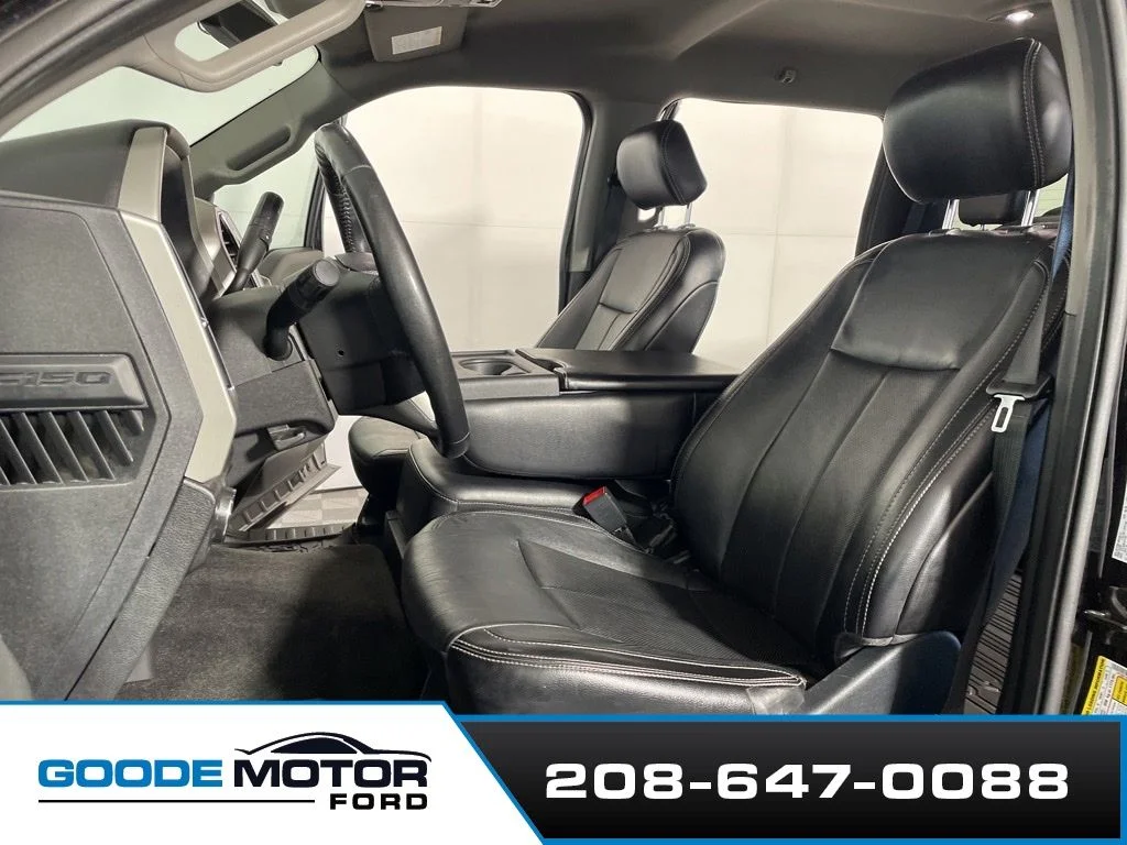 Certified Used 2020 Black Metallic Ford Lariat image 11