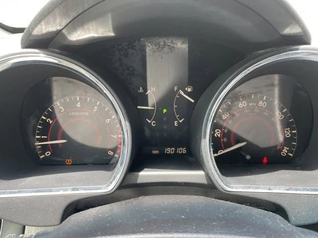 Used 2008 White Toyota Sport image 4