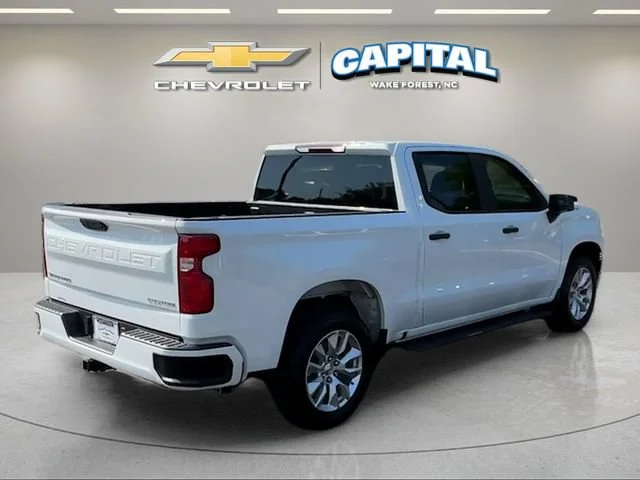 Used 2025 Summit White Chevrolet Custom image 6