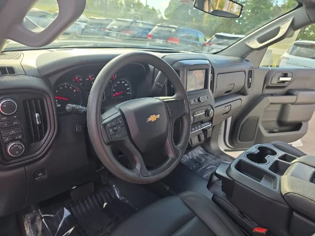 Used 2023 White Chevrolet WT image 17