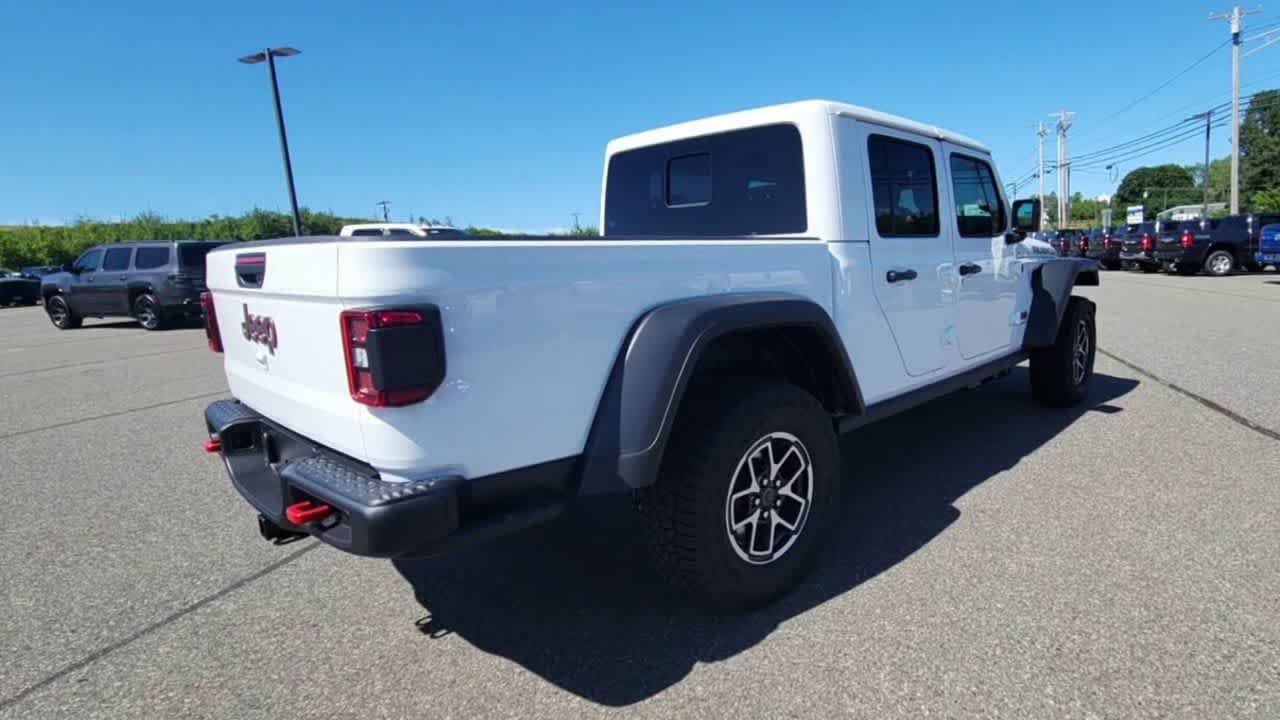 New 2026 Bright White Clearcoat Jeep Rubicon image 4