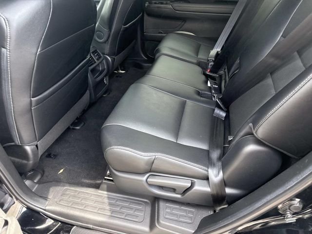 Certified Used 2022 Crystal Black Pearl Honda EX-L image 13