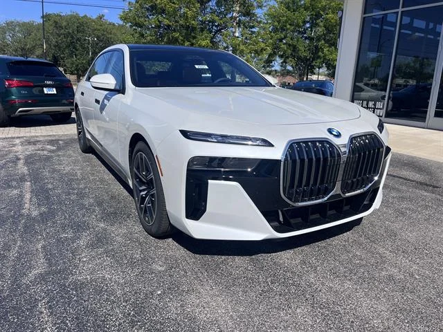 2026 BMW 750e xDrive 750e xDrive
