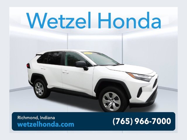 2024 Toyota RAV4 LE
