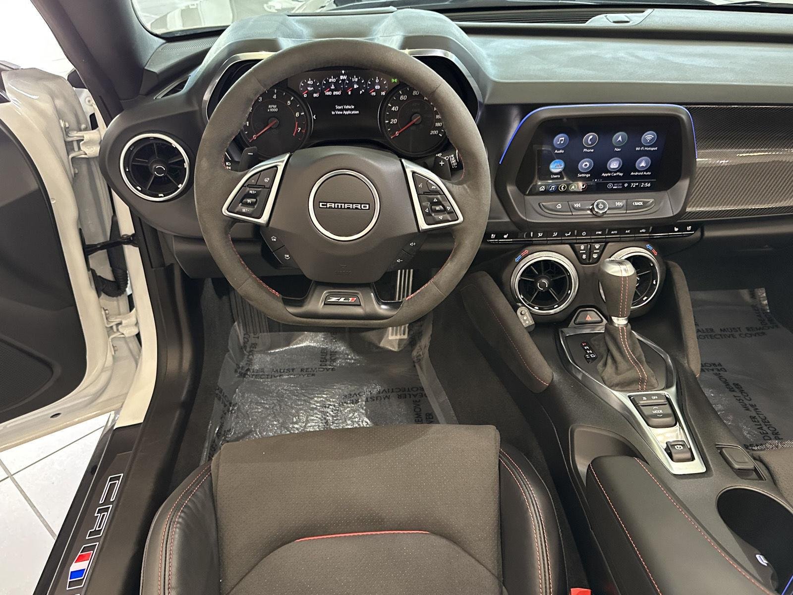 2022 Chevrolet Camaro ZL1 - Photo 3