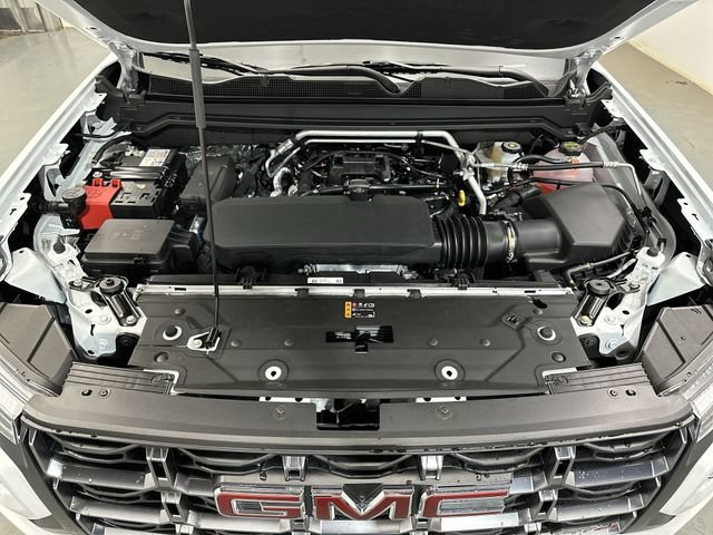 2026 GMC Canyon AT4 - Photo 18