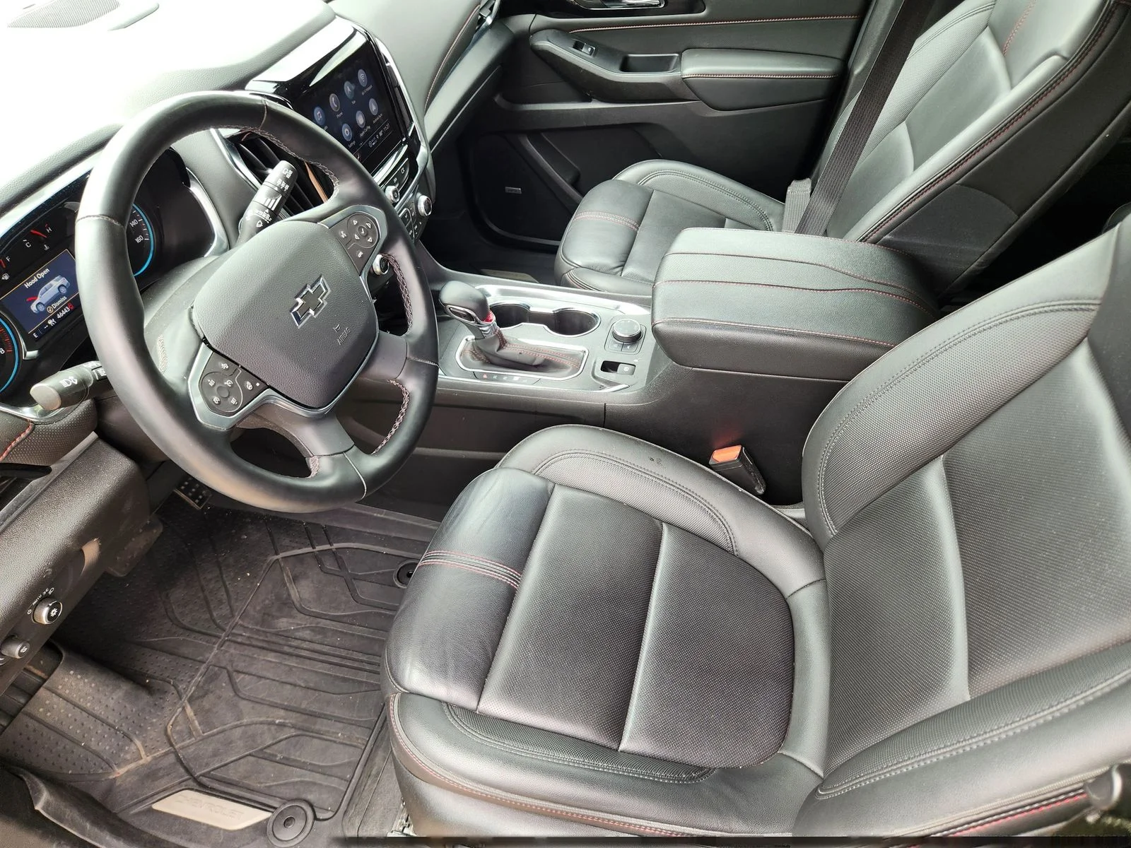 Used 2023 Gray Chevrolet RS image 12