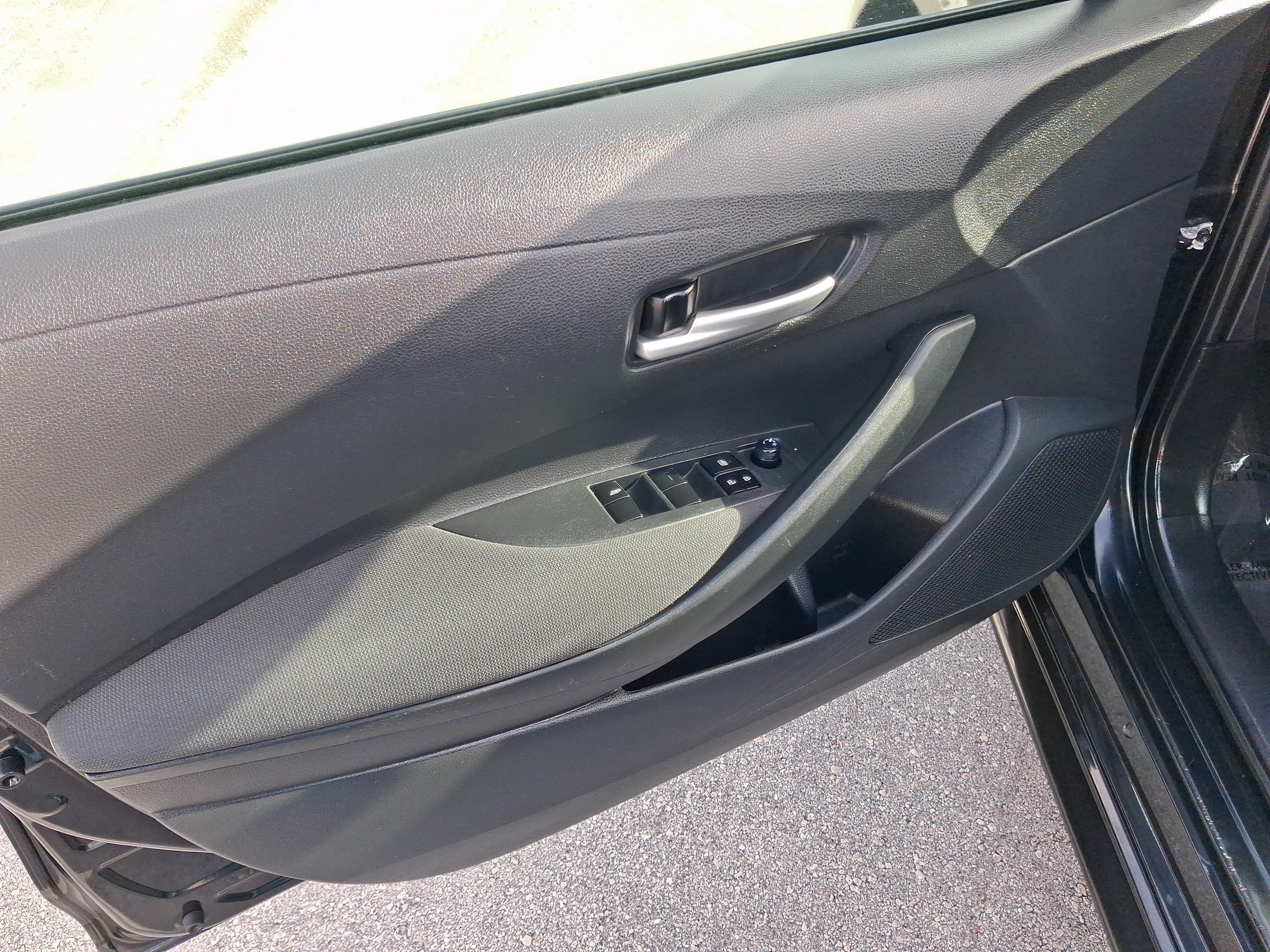 Used 2020 Black Toyota LE image 16