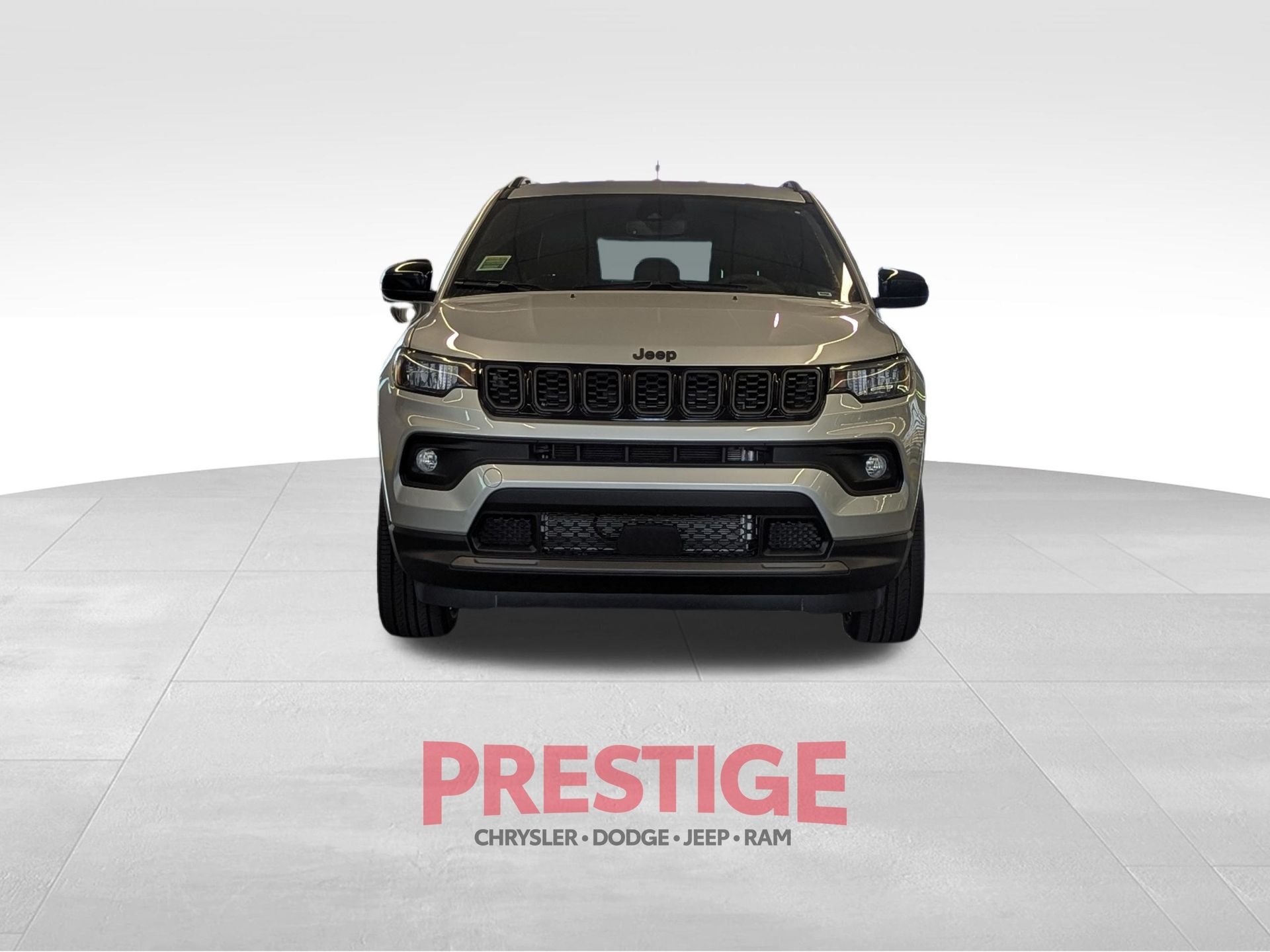 New 2026 Silver Zynith Metallic Clearcoat Jeep Latitude image 2