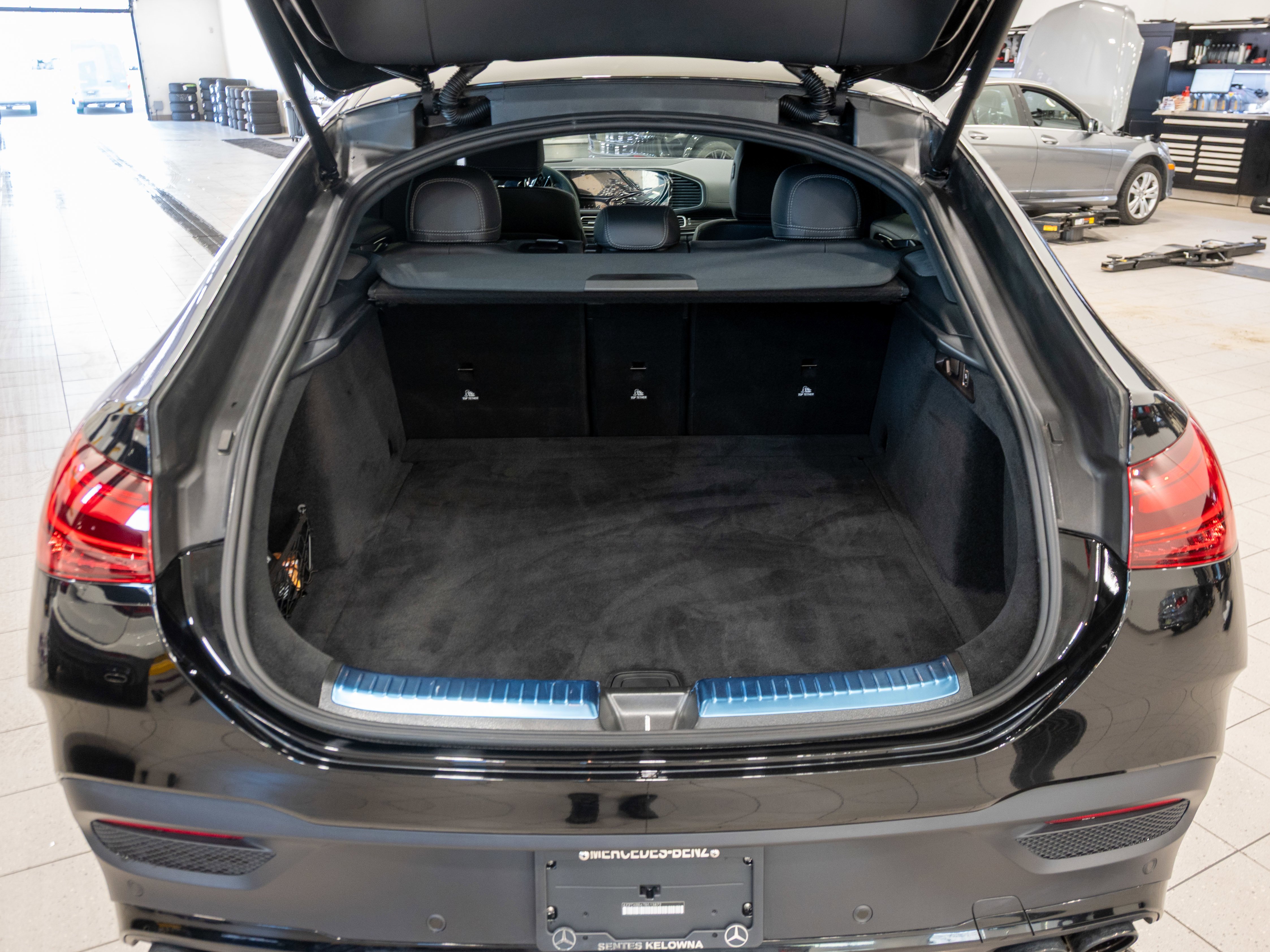 New 2026 Obsidian Black Mercedes-Benz AMG GLE 53 image 15