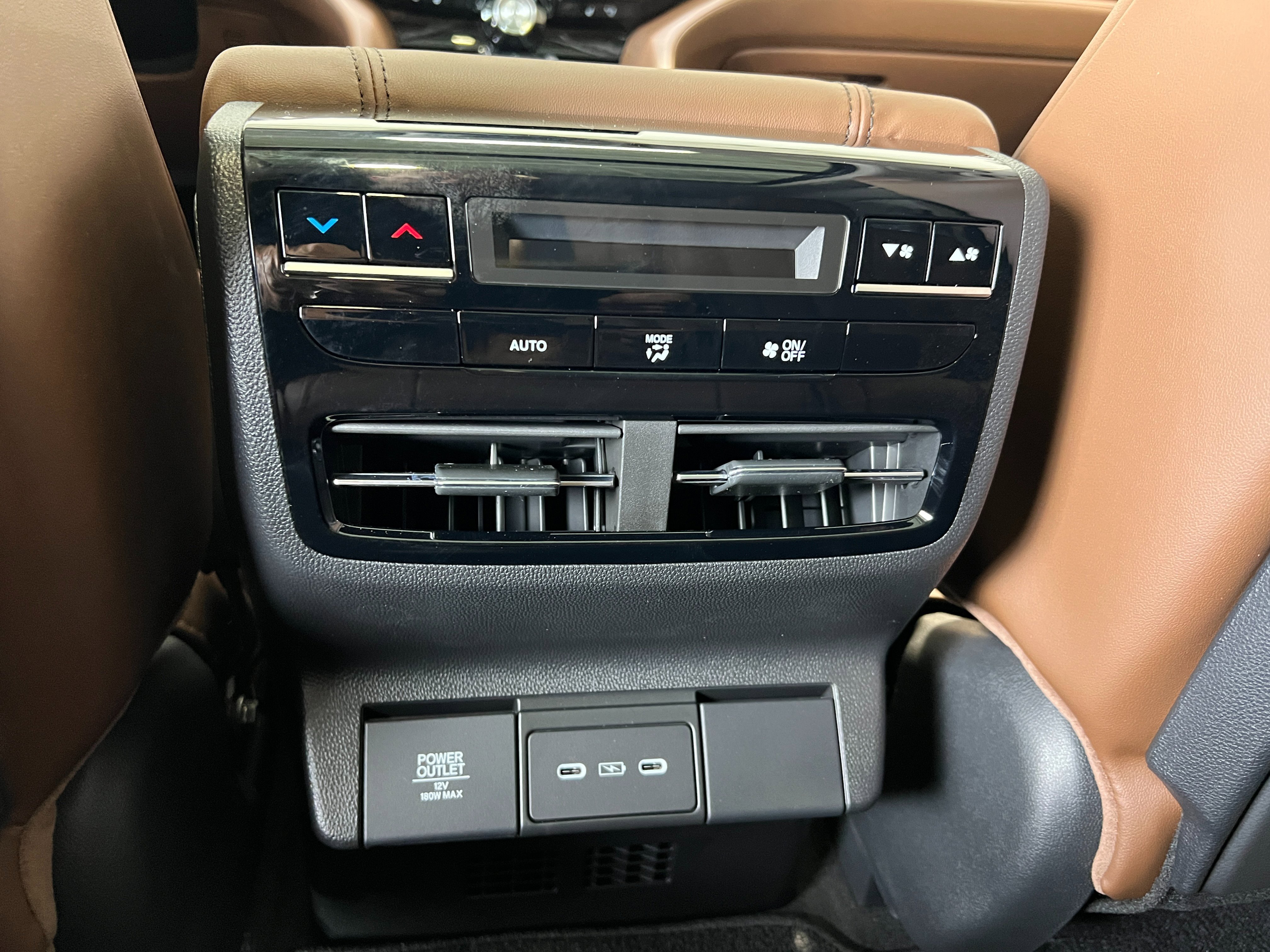 New 2026 Liquid Carbon Metallic Acura w/Technology Package image 31
