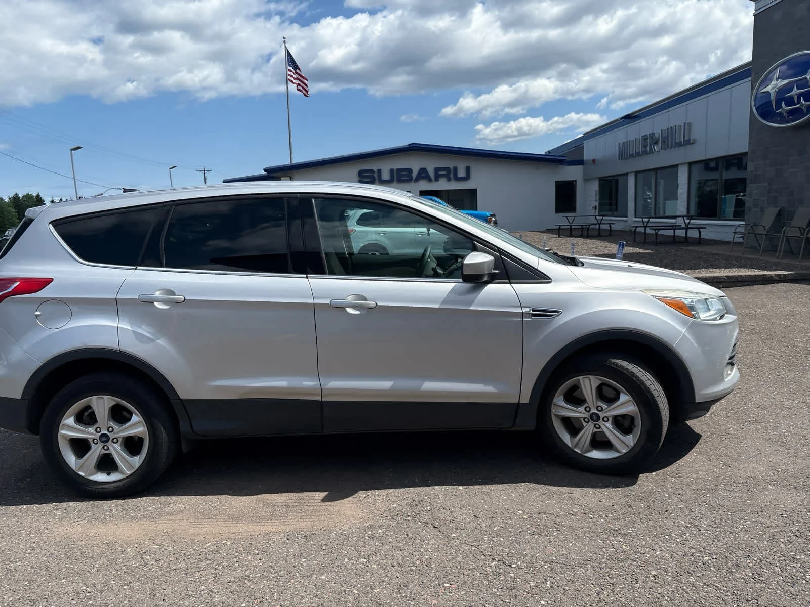 Used 2016 Ingot Silver Ford SE image 4
