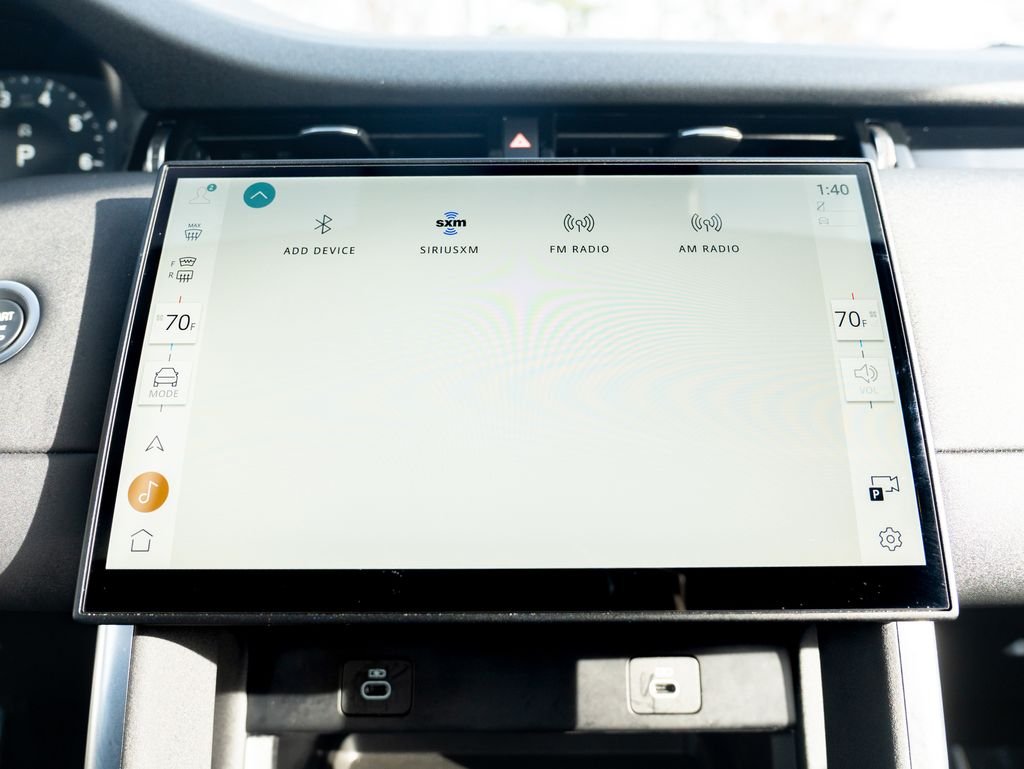 Used 2025 White Land Rover S image 31