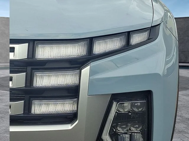 New 2027 Blue Hyundai SE image 6