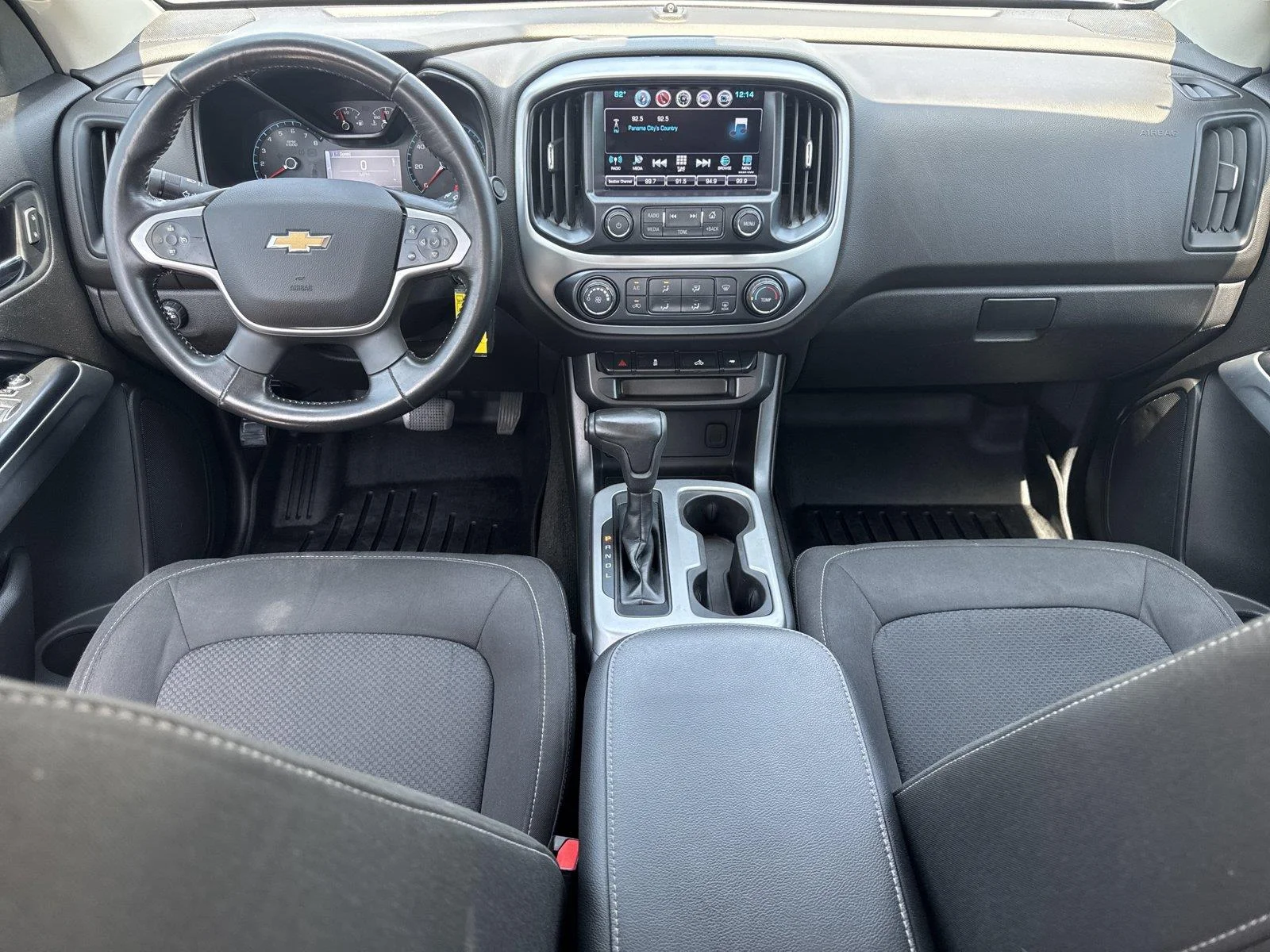 Used 2018 SILVER ICE METALLIC Chevrolet 2WD LT image 13
