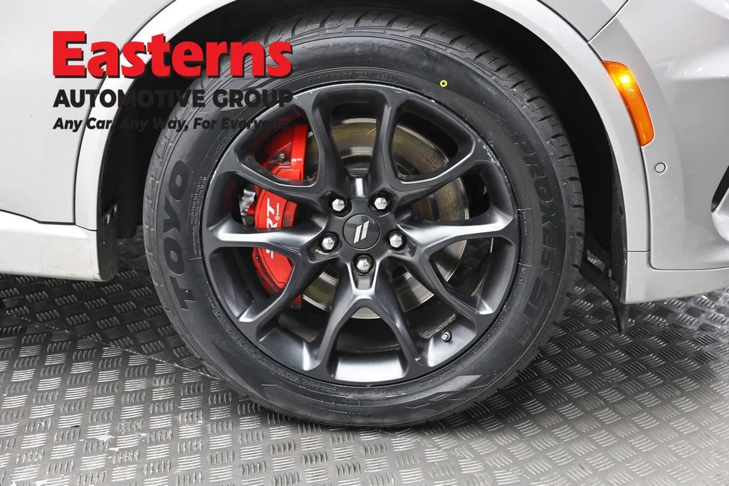 Used 2024 Silver Dodge R/T Premium image 33