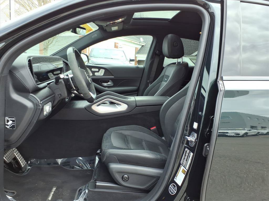 Certified Used 2025 Emerald Green Metallic Mercedes-Benz AMG® GLE 53 image 11