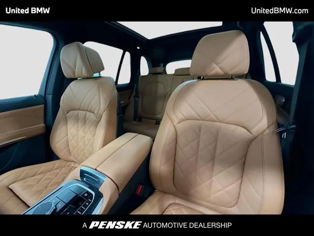 New 2026 Mineral White Metallic BMW X5 40i image 5
