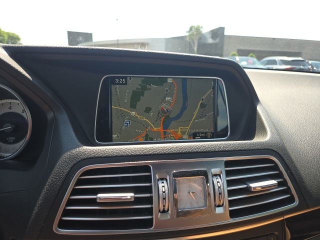 Used 2017  Mercedes-Benz E 400 image 8