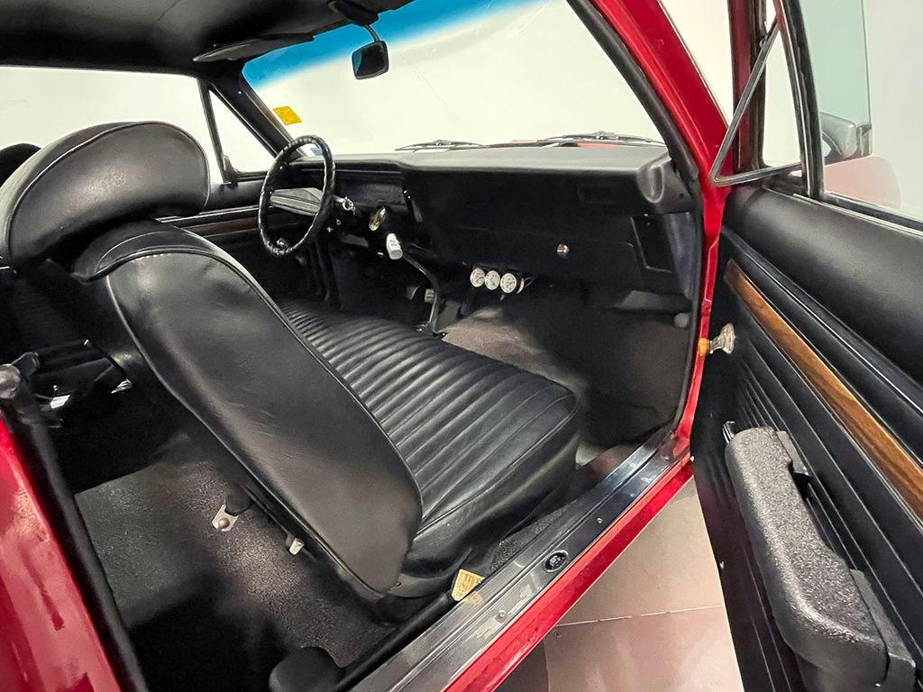 Used 1972 Red Chevrolet  image 50