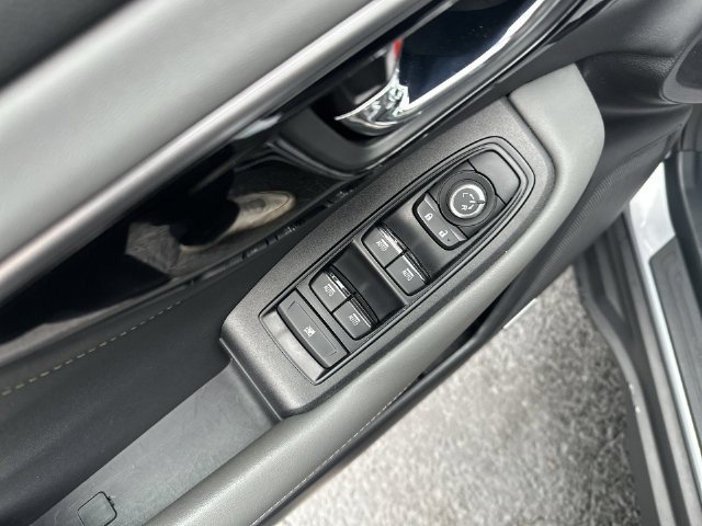 Used 2024 Silver Subaru Onyx Edition image 24