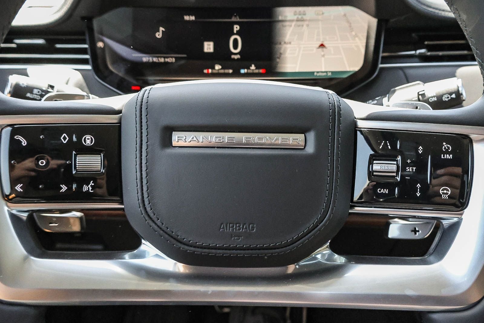 New 2026 Carpathian Grey Land Rover SE image 29
