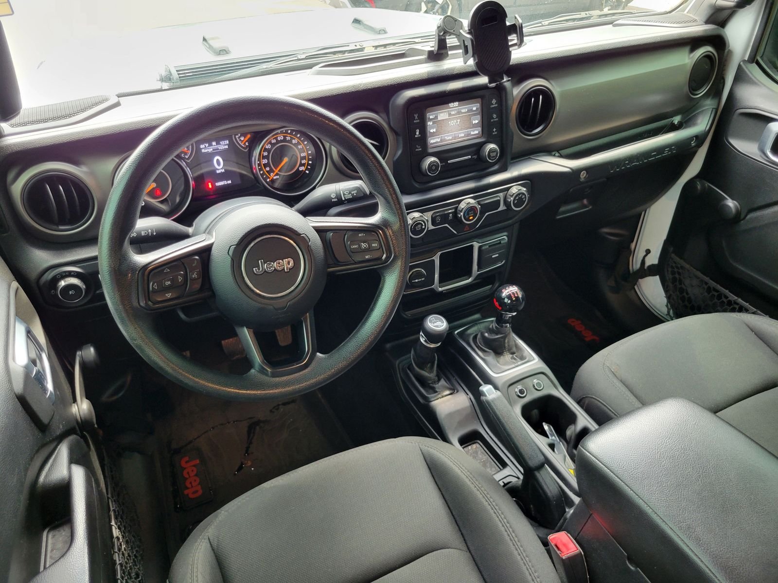 Used 2019 White Jeep Unlimited Sport image 26