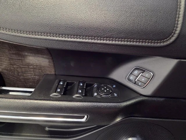Used 2021 Silver Ford Limited image 28