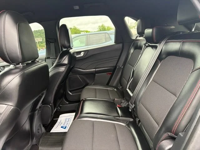 Used 2025 Gray Ford ST-Line image 22