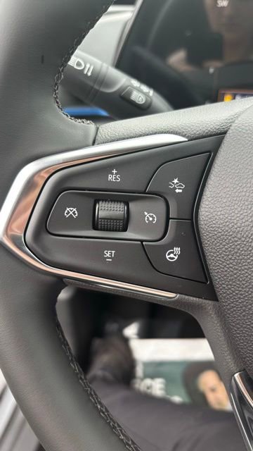 2026 Chevrolet Trax LT - Photo 12