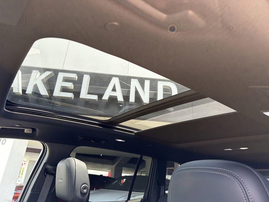 2026 Buick Enclave Avenir - Photo 24