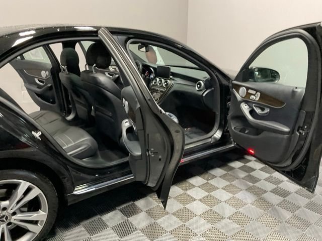 Used 2018 Black Mercedes-Benz C 300 image 22
