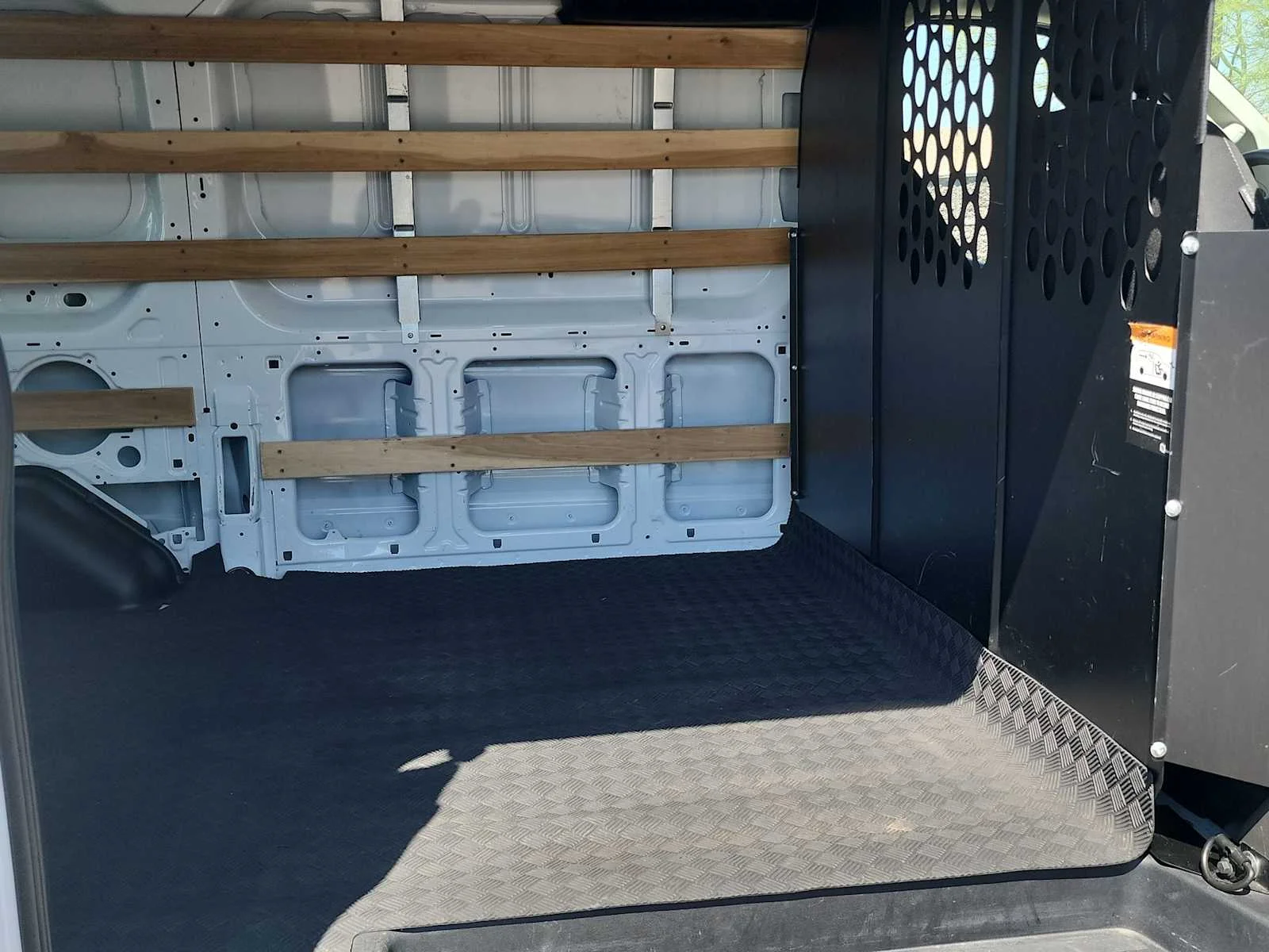 Used 2025 White Ford  image 17
