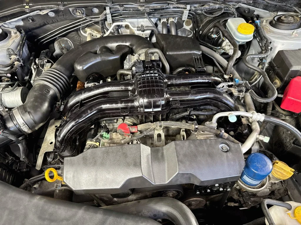 Used 2015 Silver Subaru 2.5i Touring image 39