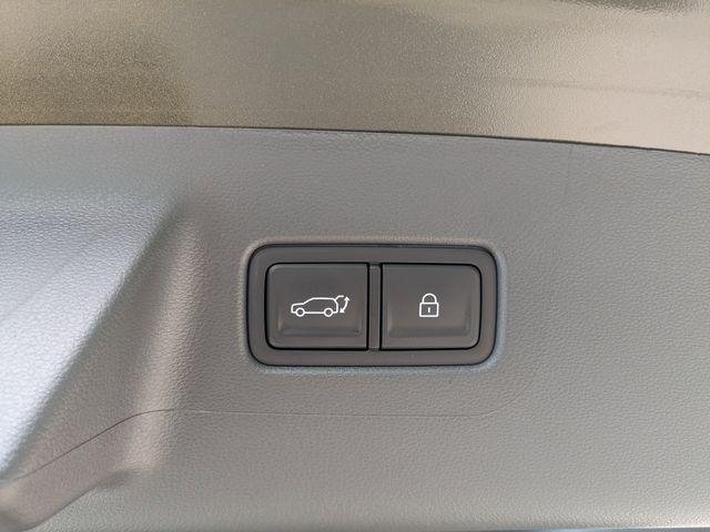 New 2026 Green Hyundai SEL FWD image 14