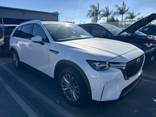 Used 2024 White Mazda Preferred image 1