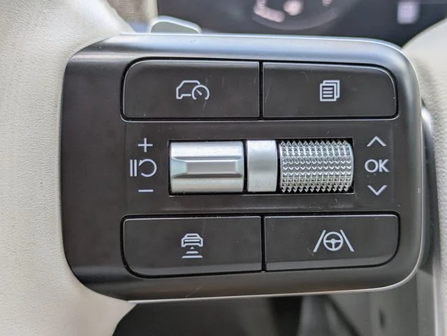 Certified Used 2024 White Hyundai SE image 22