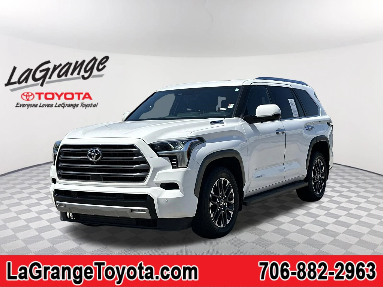2026 Toyota Sequoia Limited 4WD i-FORCE MAX Hybrid's photo