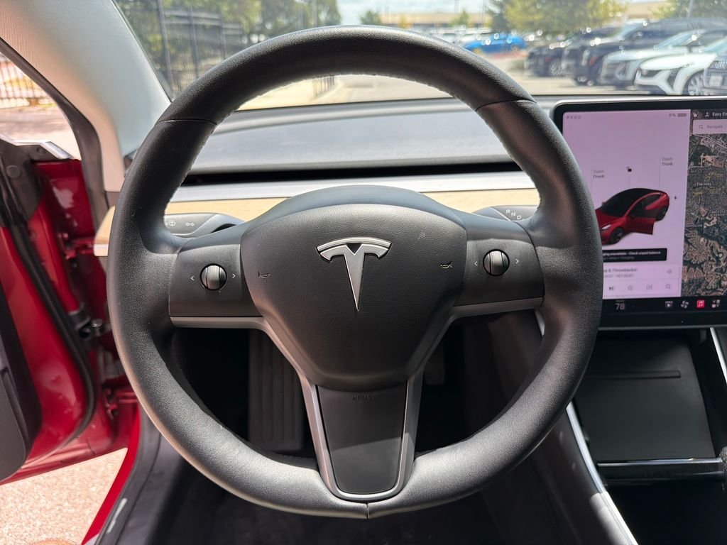 Used 2019 Red Tesla Long Range image 21