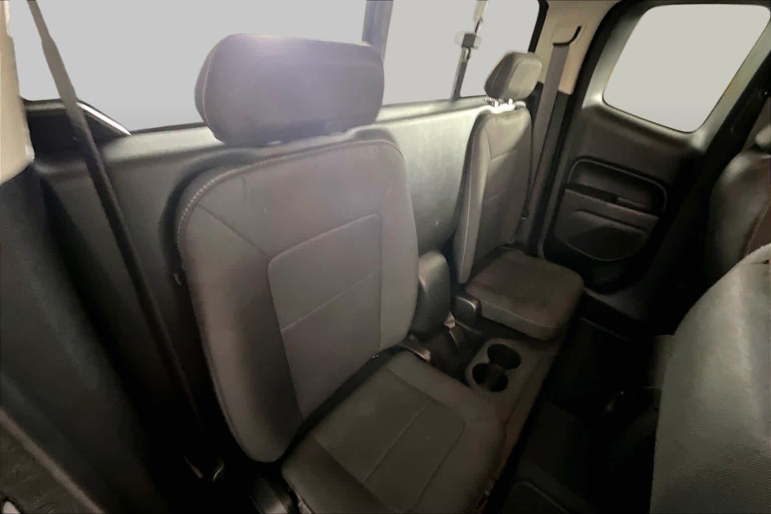 Used 2022 Onyx Black GMC 2WD Elevation image 20