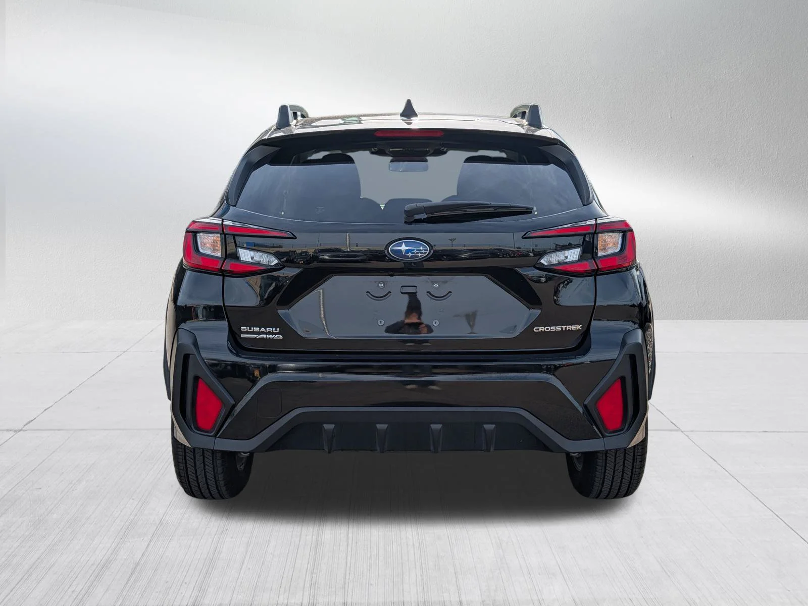 Used 2025 Crystal Black Silica Subaru Premium image 6