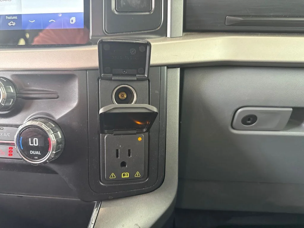 Used 2021 Oxford White Ford XLT image 21